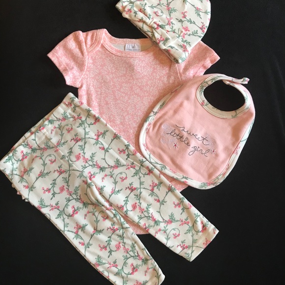 Laura Ashley Other - NWT 6/9 mo Laura Ashley Baby Girl 4 Piece Set